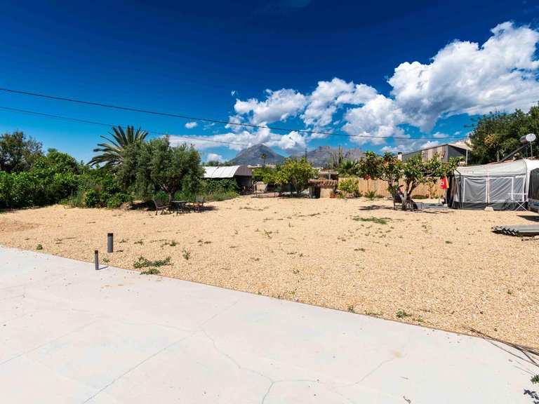 Villa for Sale in Albir Alfaz Del Pi, Alicante 31