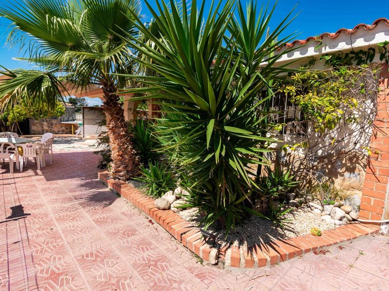 Villa for Sale in Albir Alfaz Del Pi, Alicante 33