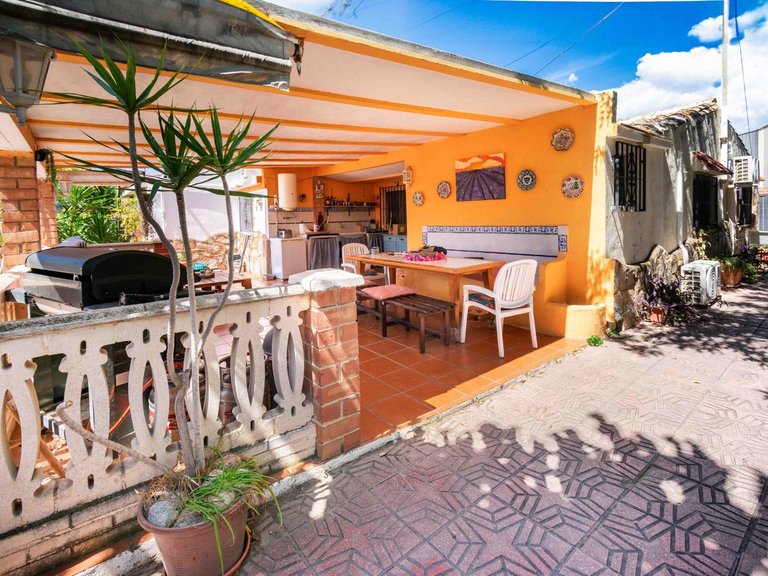 Villa for Sale in Albir Alfaz Del Pi, Alicante 5