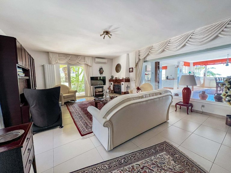 Villa for Sale in La nucia La Nucía, Alicante 21
