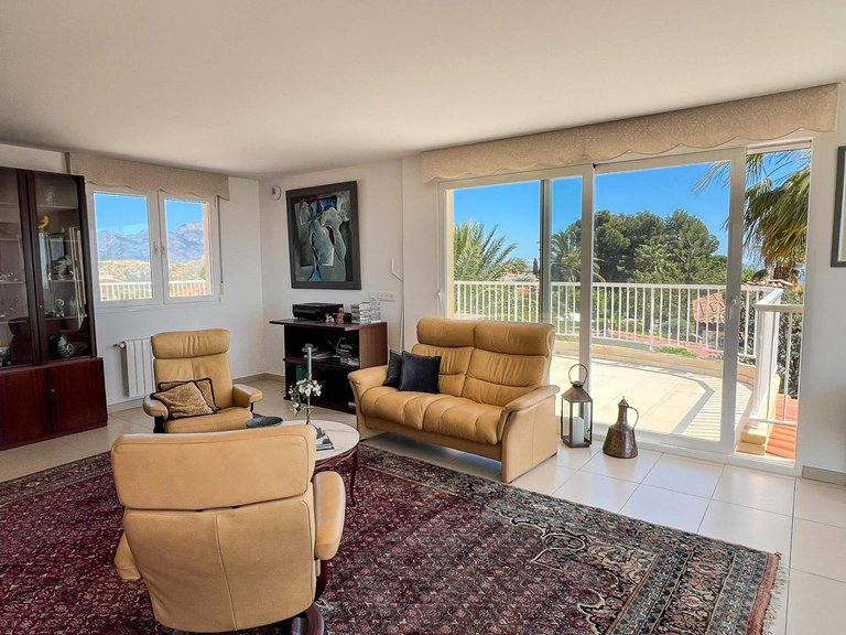 Villa for Sale in La nucia La Nucía, Alicante 38