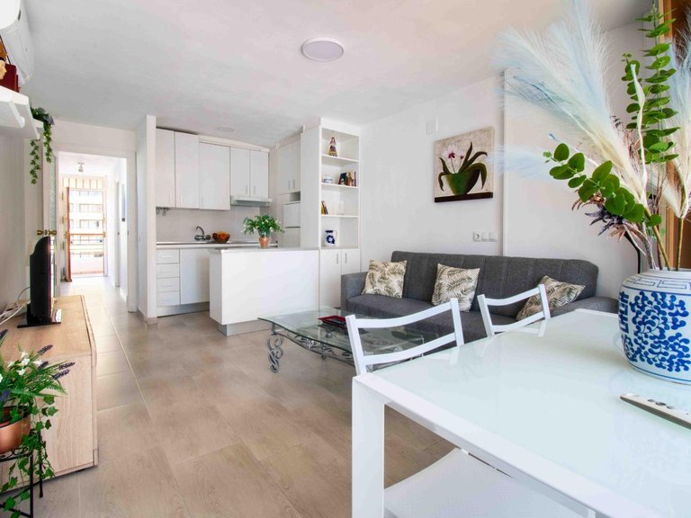 Apartment for Sale in Benidorm Benidorm, Alicante 4