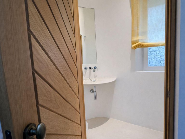 Villa for Sale in Zona lOlla Altea, Alicante 30