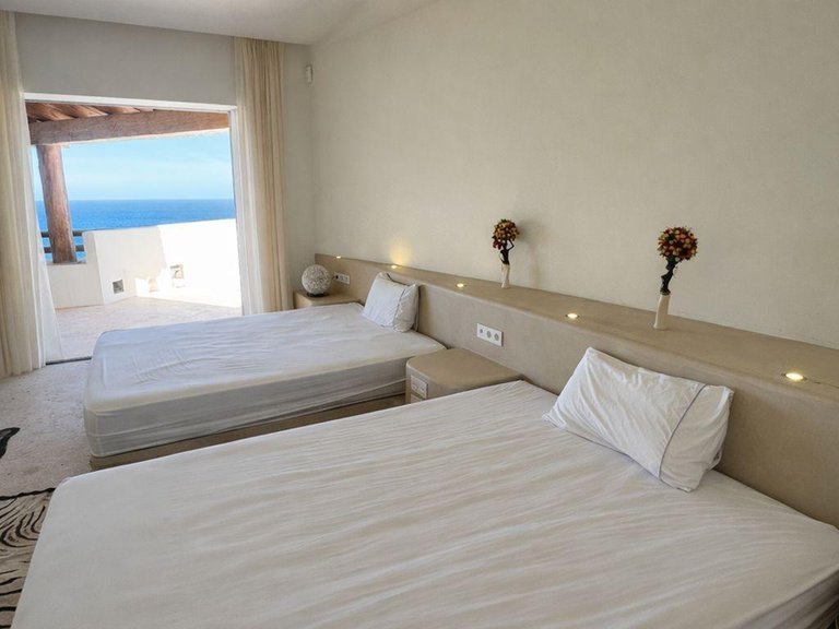 Villa for Sale in Zona lOlla Altea, Alicante 38