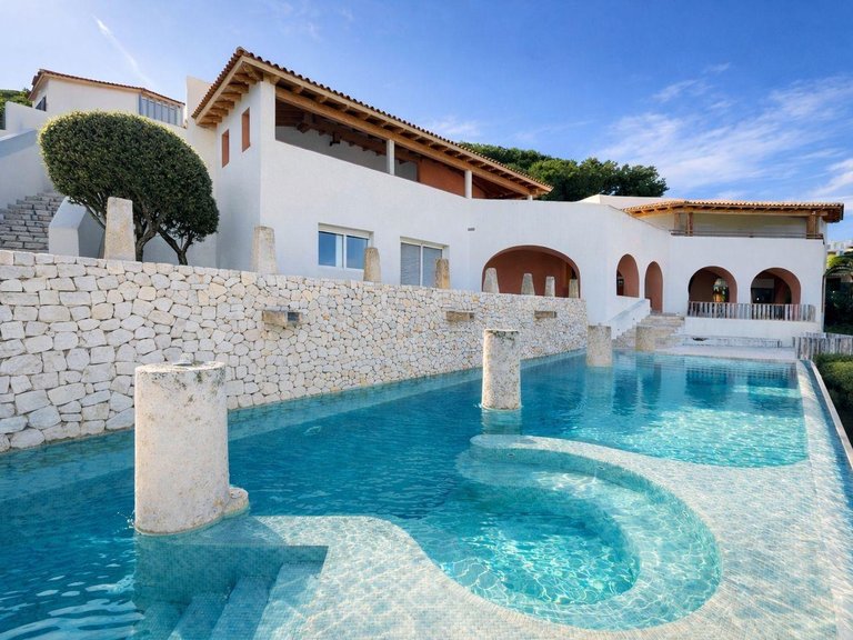 Villa for Sale in Zona lOlla Altea, Alicante 5