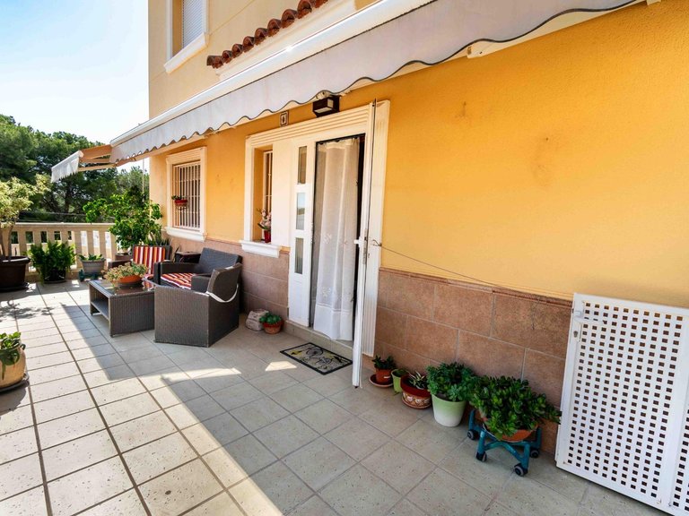 Villa for Sale in La nucia La Nucía, Alicante 8