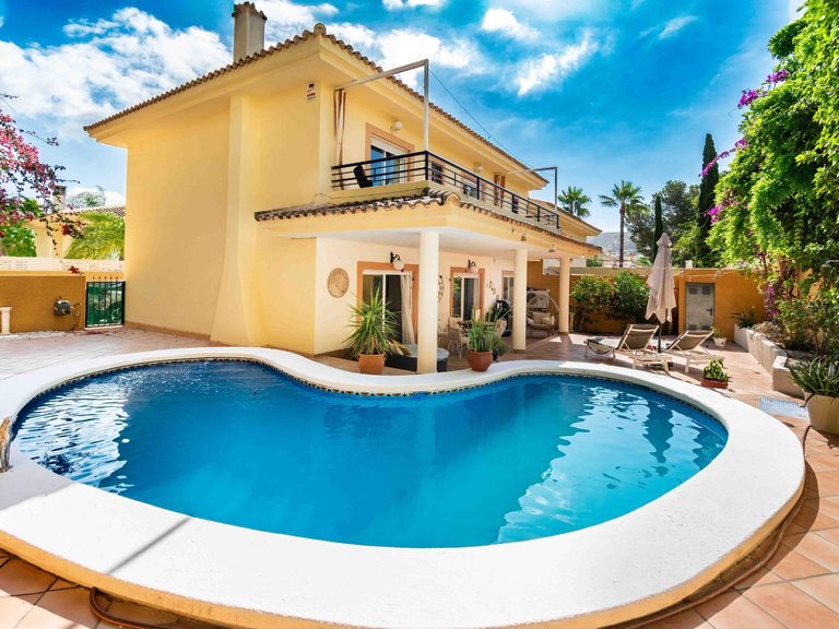 Town House for Sale in Albir Alfaz Del Pi, Alicante 2