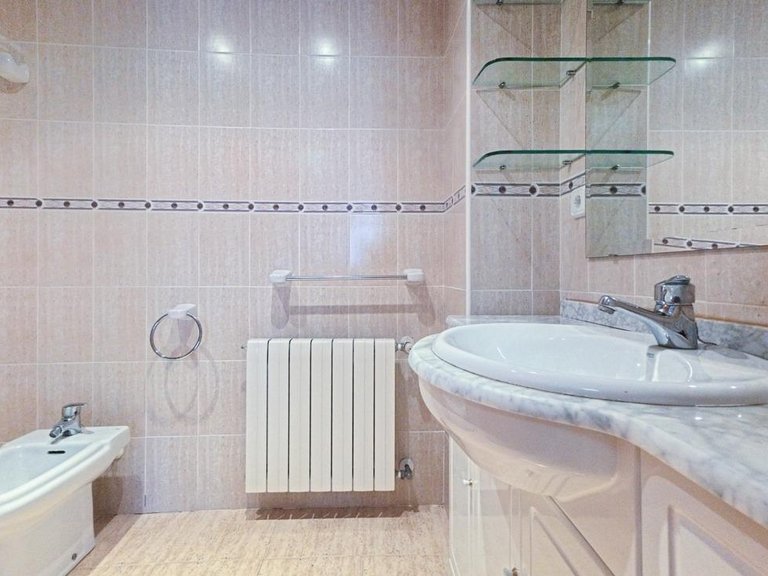 Apartment for Sale in Albir Alfaz Del Pi, Alicante 13