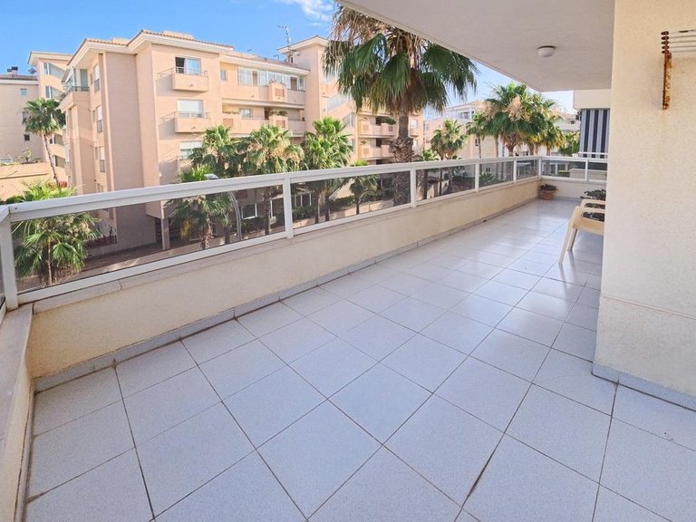 Apartment for Sale in Albir Alfaz Del Pi, Alicante 20