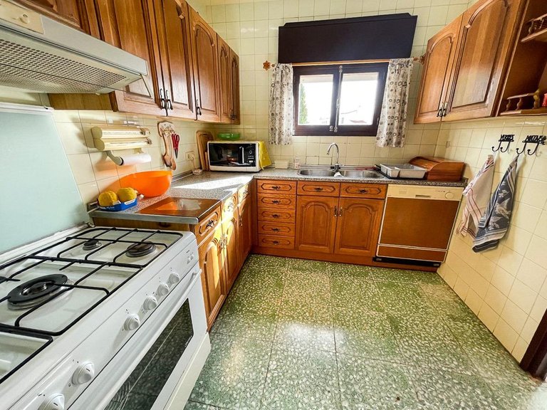 Villa for Sale in Albir Alfaz Del Pi, Alicante 10