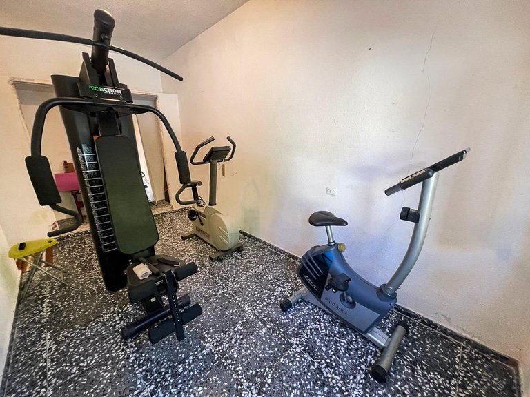 Villa for Sale in Albir Alfaz Del Pi, Alicante 21