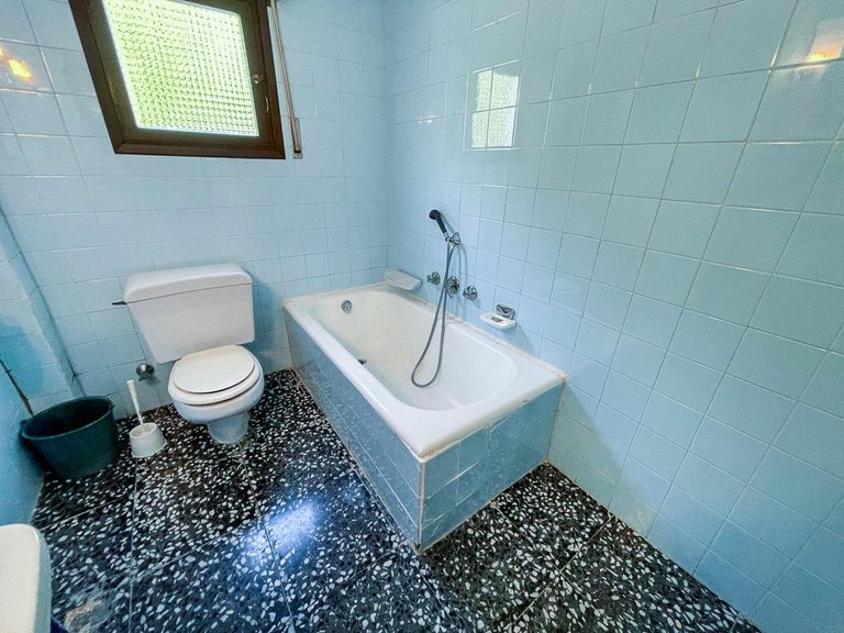 Villa for Sale in Albir Alfaz Del Pi, Alicante 24
