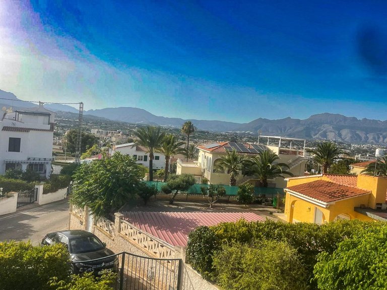 Villa for Sale in Albir Alfaz Del Pi, Alicante 31
