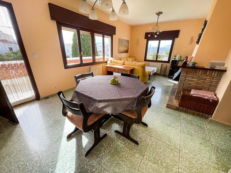 Villa for Sale in Albir Alfaz Del Pi, Alicante 5