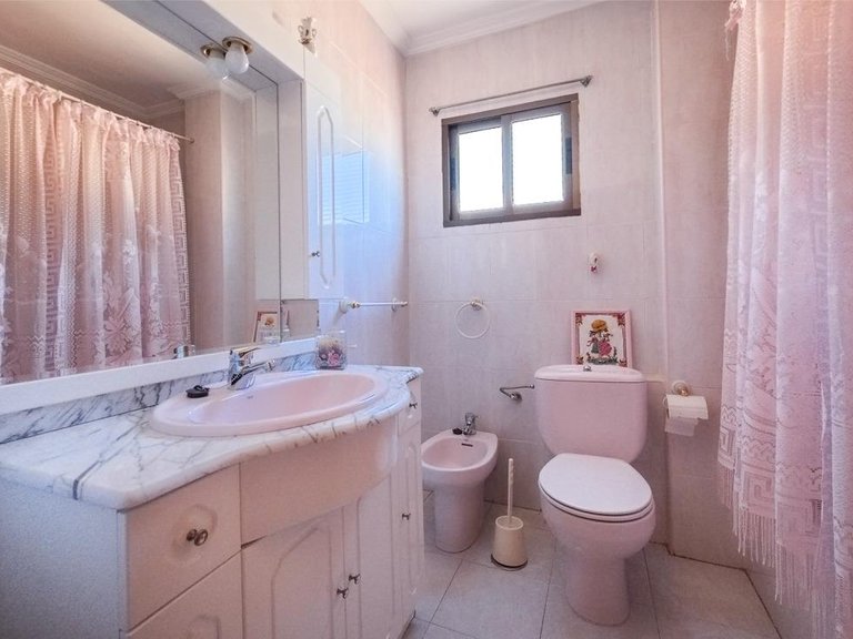 Villa for Sale in La nucia La Nucía, Alicante 19