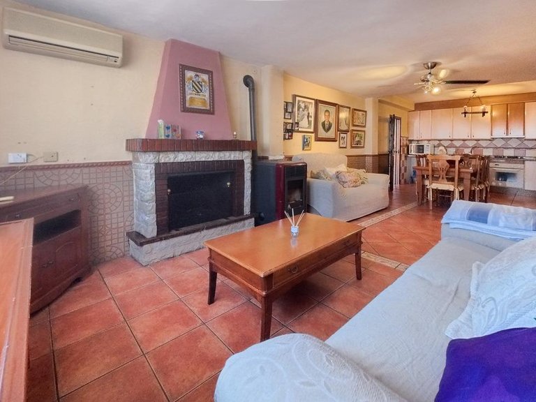 Villa for Sale in La nucia La Nucía, Alicante 27