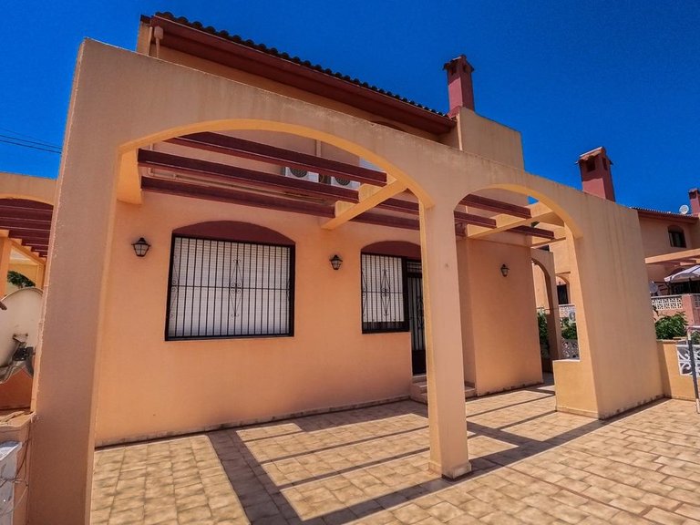 Villa for Sale in La nucia La Nucía, Alicante 8