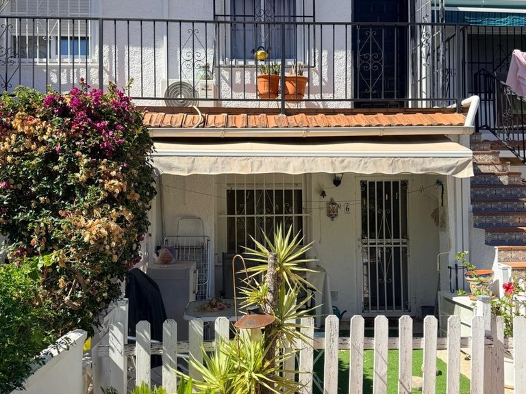 Apartment for Sale in ALBIR ALTO Alfaz Del Pi, Alicante 1