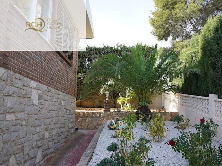 Villa for Sale in Costa Blanca La Nucia, Alicante 5