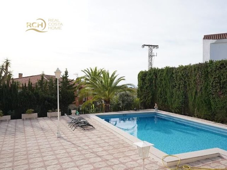 Villa for Sale in Costa Blanca La Nucia, Alicante 2