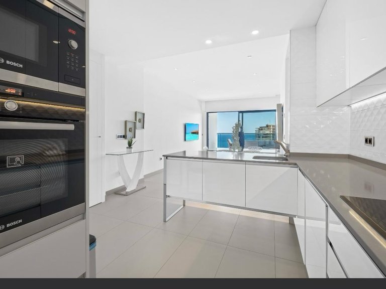 Apartment for Sale in Costa Blanca Benidorm, Alicante 1