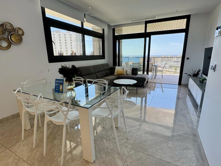 Apartment for Sale in Costa Blanca Benidorm, Alicante 1