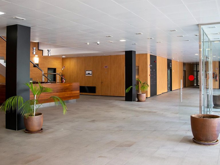 Commercial for Sale in Son Sardina, Palma De Mallorca, Balearic Islands 8