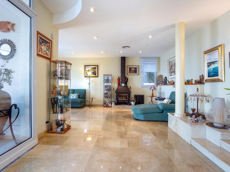 Villa for Sale in Badia Blava, Llucmajor, Balearic Islands 11