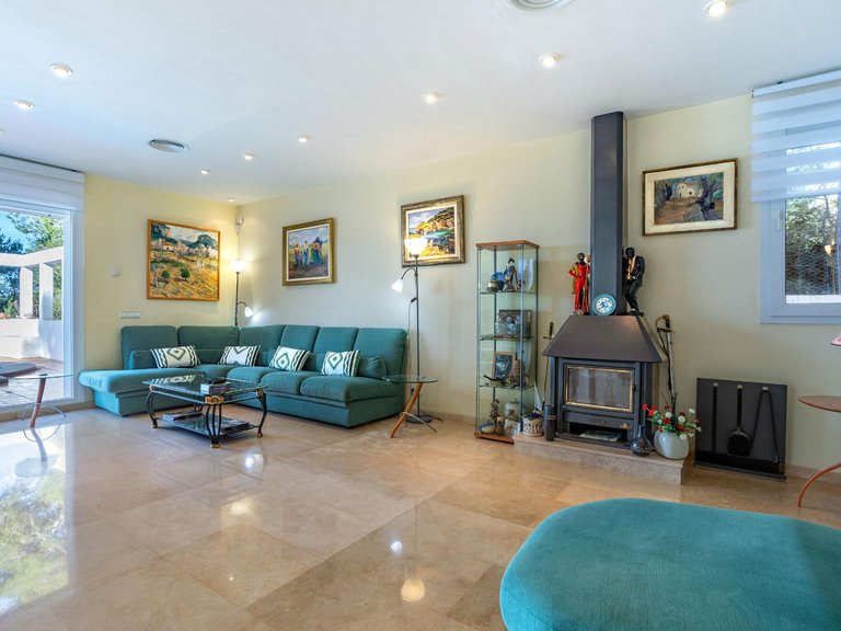 Villa for Sale in Badia Blava, Llucmajor, Balearic Islands 12