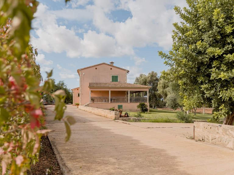 Villa for Sale in Sant Jordi, Palma De Mallorca, Balearic Islands 2