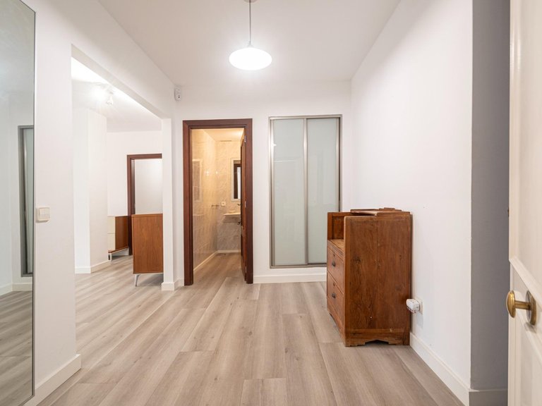 Apartment for Sale in Porto Pí, Palma De Mallorca, Balearic Islands 28