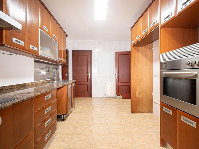 Apartment for Sale in Porto Pí, Palma De Mallorca, Balearic Islands 34