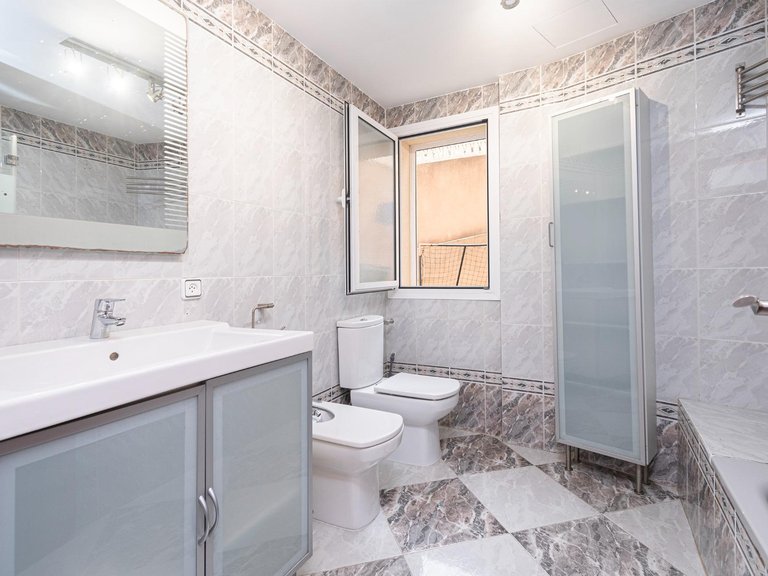 Apartment for Sale in Porto Pí, Palma De Mallorca, Balearic Islands 48