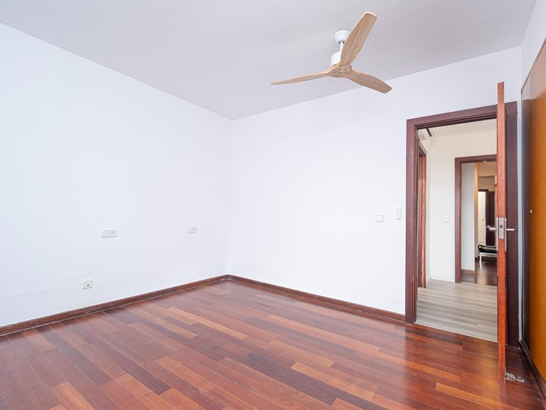 Apartment for Sale in Porto Pí, Palma De Mallorca, Balearic Islands 49