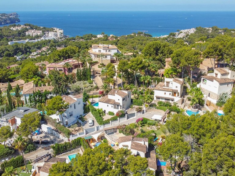 Villa for Sale in Costa de la Calma, Calvià, Balearic Islands 1