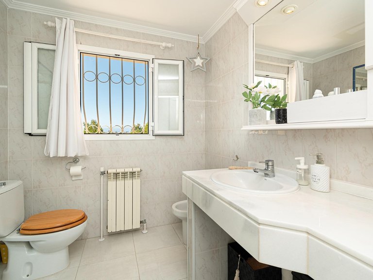 Villa for Sale in Costa de la Calma, Calvià, Balearic Islands 22