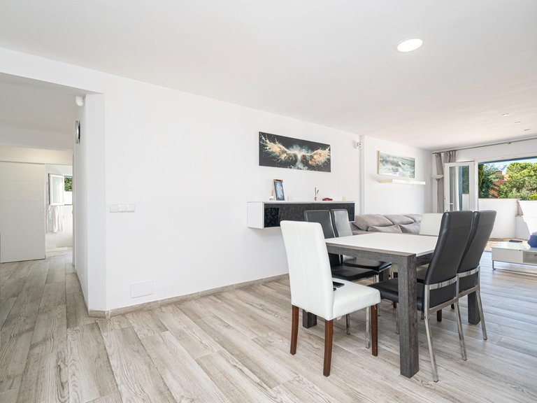 Villa for Sale in Badia Blava, Llucmajor, Balearic Islands 4