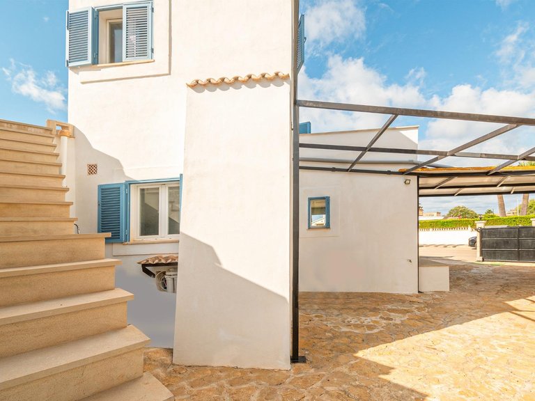 Villa for Sale in Badia Blava, Llucmajor, Balearic Islands 12