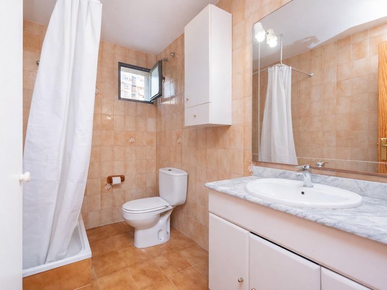 Apartment for Sale in Porto Pí, Palma De Mallorca, Balearic Islands 12