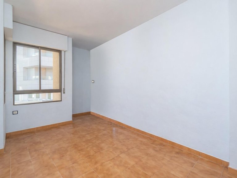 Apartment for Sale in Porto Pí, Palma De Mallorca, Balearic Islands 8