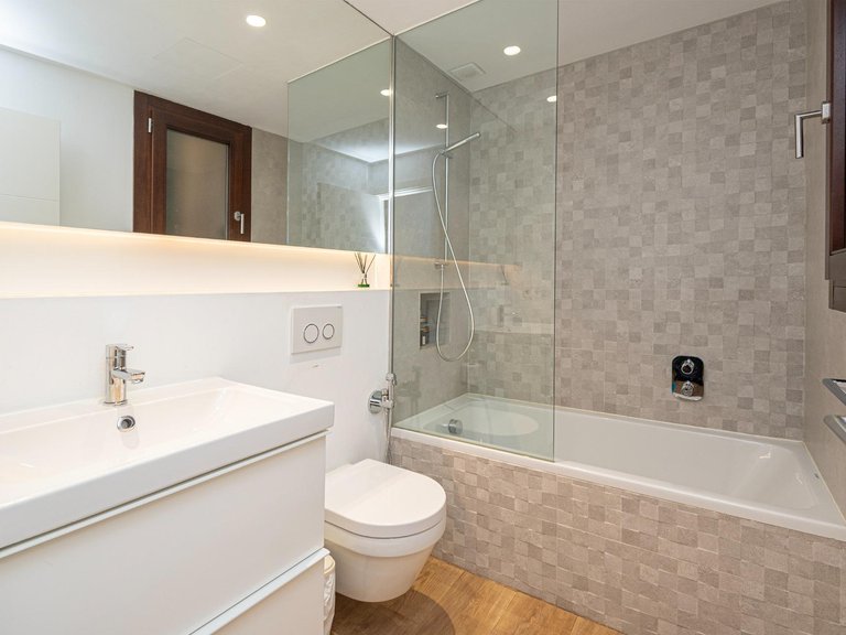 Apartment for Sale in Centro, Palma De Mallorca, Balearic Islands 19