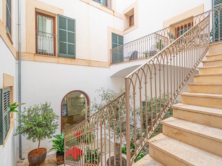 Apartment for Sale in Centro, Palma De Mallorca, Balearic Islands 28