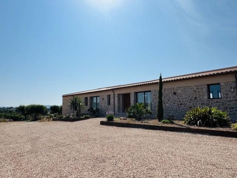 Country House for Sale in Petra, Balearic Islands 12