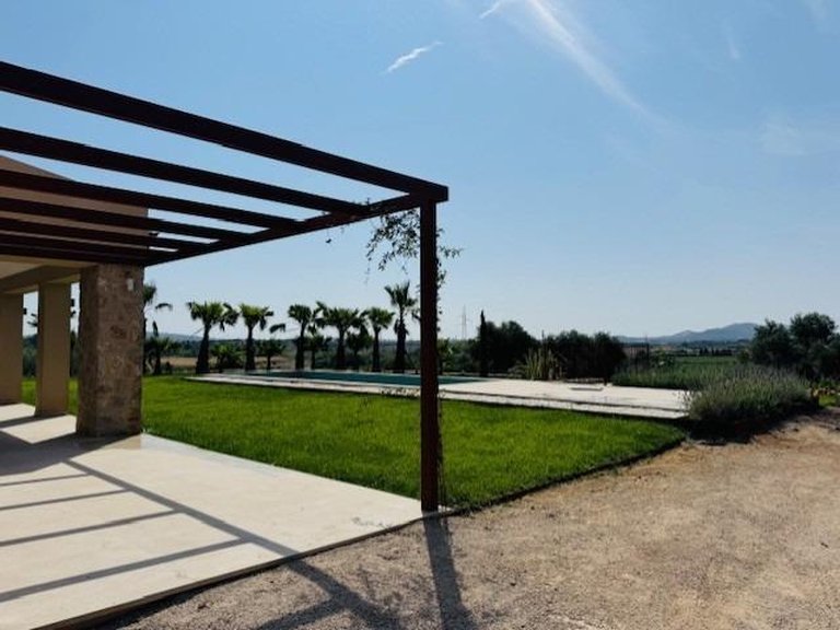 Country House for Sale in Petra, Balearic Islands 49