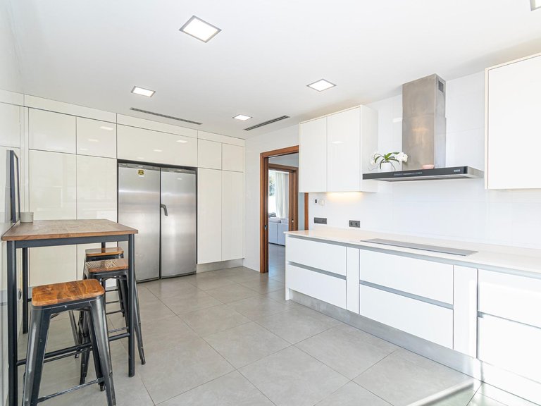 Villa for Sale in Son Roca - Son Ximelis - Son Anglada, Palma De Mallorca, Balearic Islands 17