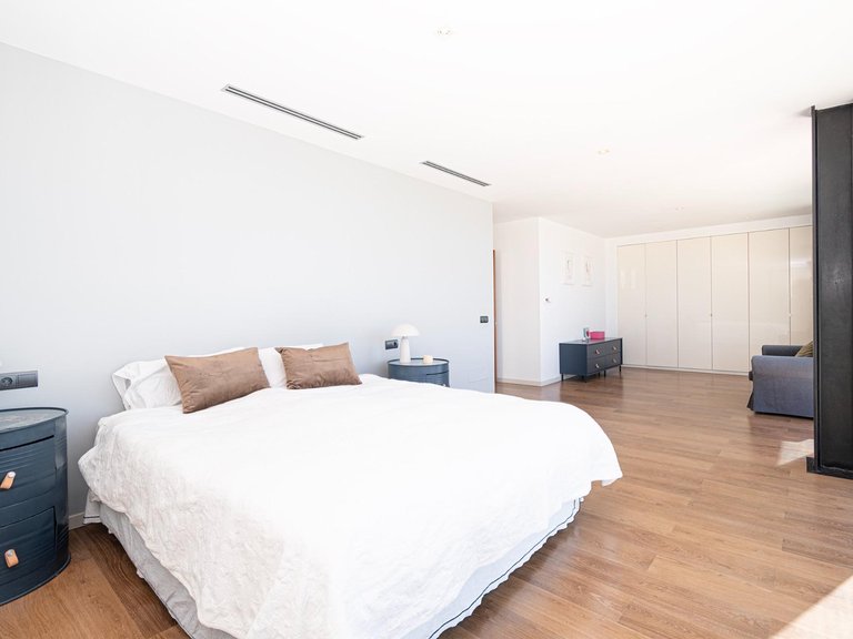Villa for Sale in Son Roca - Son Ximelis - Son Anglada, Palma De Mallorca, Balearic Islands 37