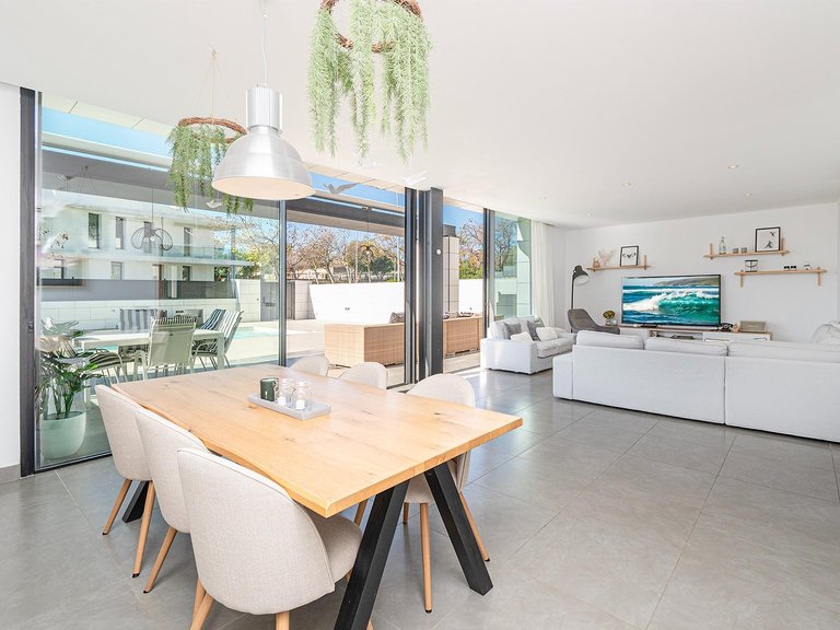 Villa for Sale in Son Roca - Son Ximelis - Son Anglada, Palma De Mallorca, Balearic Islands 4