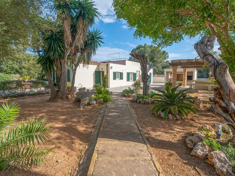 Villa for Sale in Cala Murada, Manacor, Balearic Islands 2