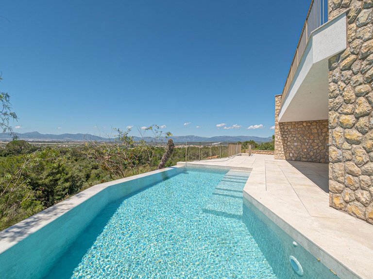 Villa for Sale in SAranjassa - Es Pil.larí, Palma De Mallorca, Balearic Islands 6