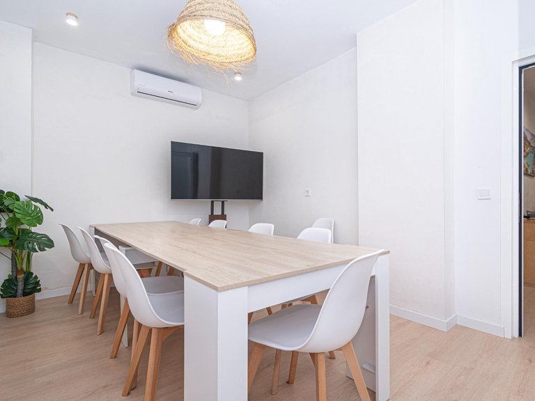 Commercial for Sale in El Fortí, Palma De Mallorca, Balearic Islands 2